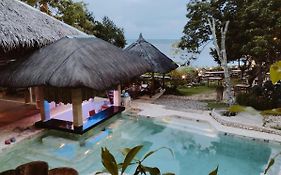 Tahanan Resort